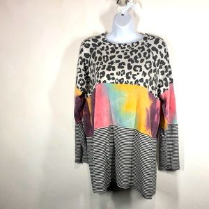 Lovely Souls mixed pattern lightweight sweatshirt size large